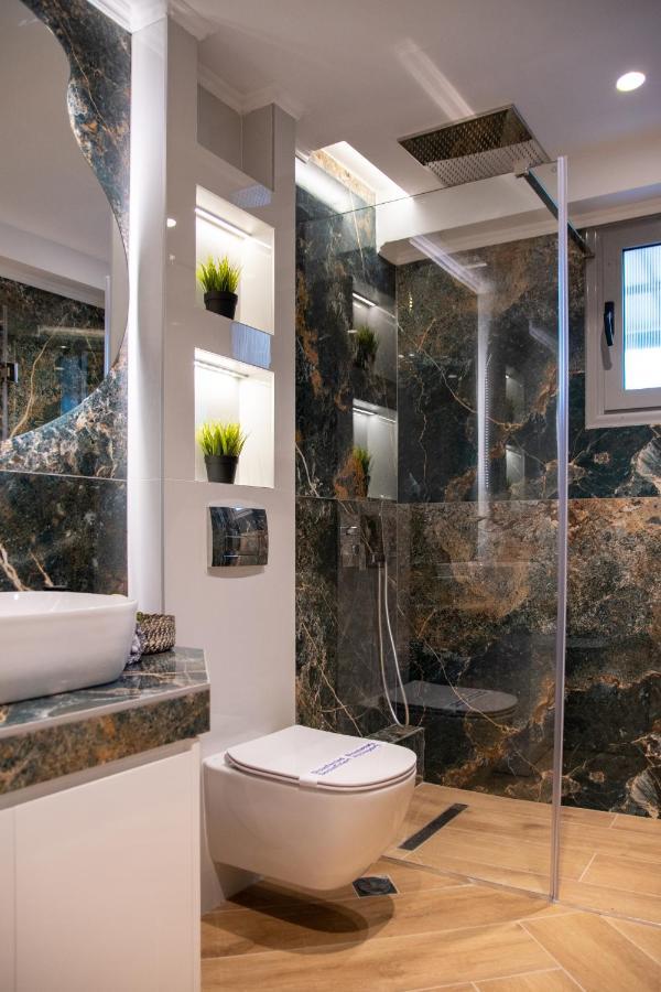Sithoniars Luxury Ground Floor Apartment With Private Garden Néos Marmarás Exterior foto