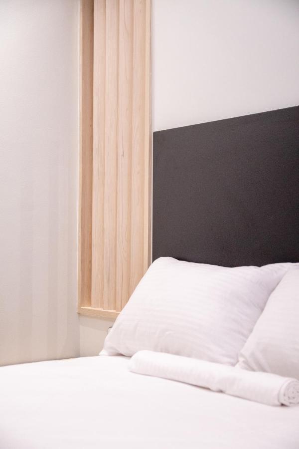 Sithoniars Luxury Ground Floor Apartment With Private Garden Néos Marmarás Exterior foto