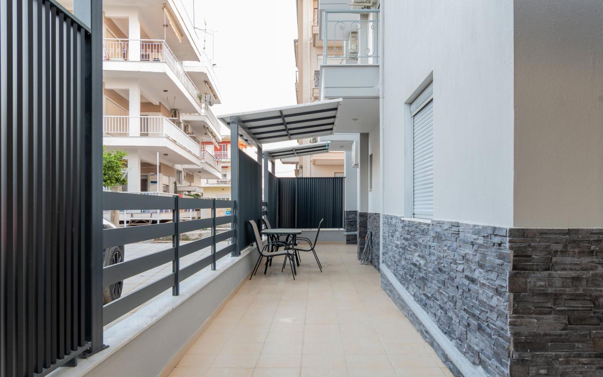 Sithoniars Luxury Ground Floor Apartment With Private Garden Néos Marmarás Exterior foto