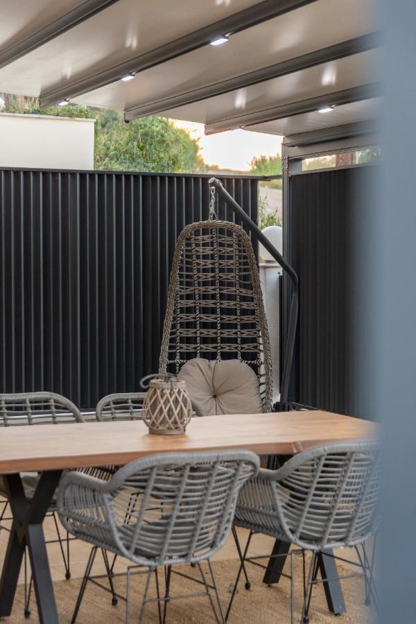 Sithoniars Luxury Ground Floor Apartment With Private Garden Néos Marmarás Exterior foto