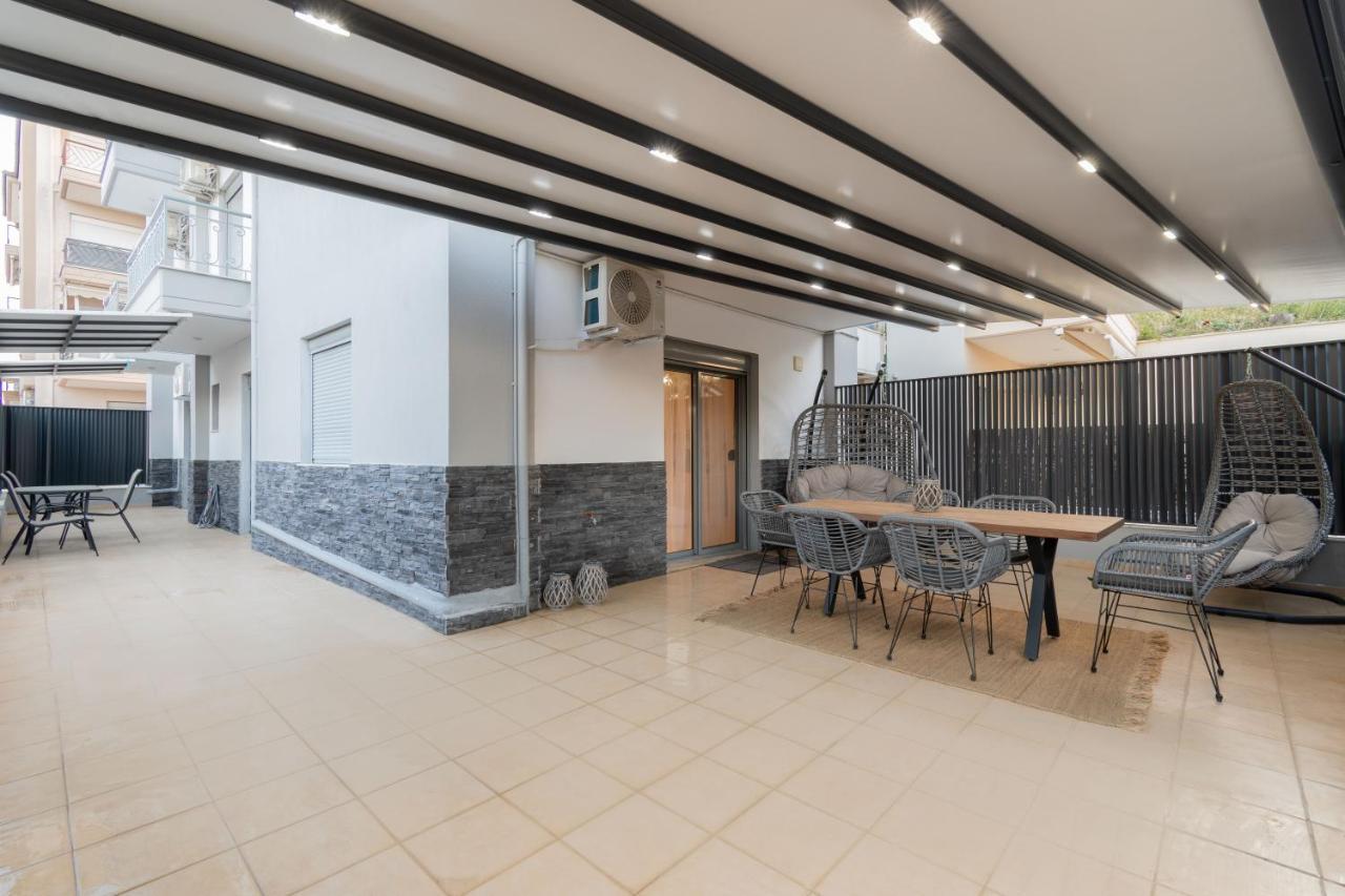 Sithoniars Luxury Ground Floor Apartment With Private Garden Néos Marmarás Exterior foto